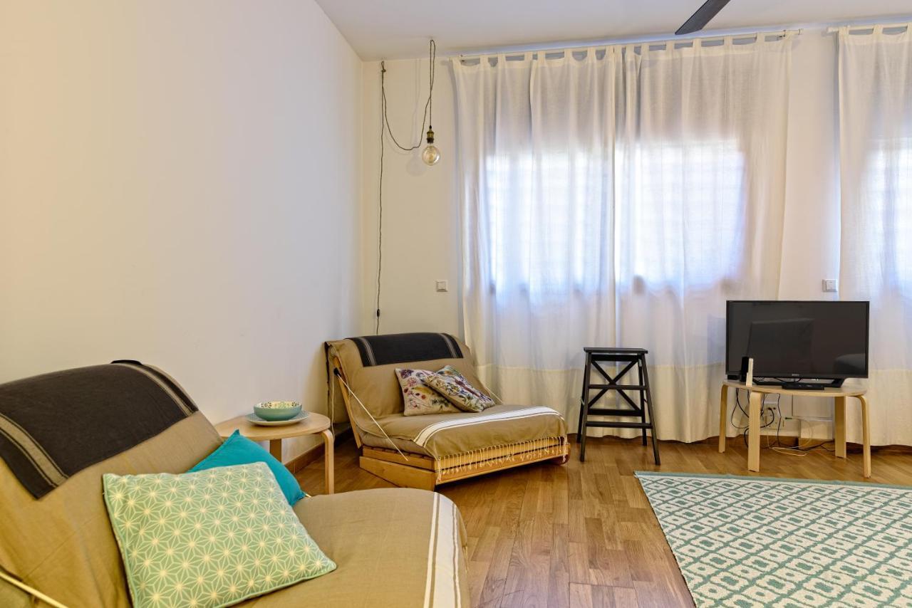 Апартаменты Tata'S House, Junto Playa Y Barcelona Centro Масноу Экстерьер фото